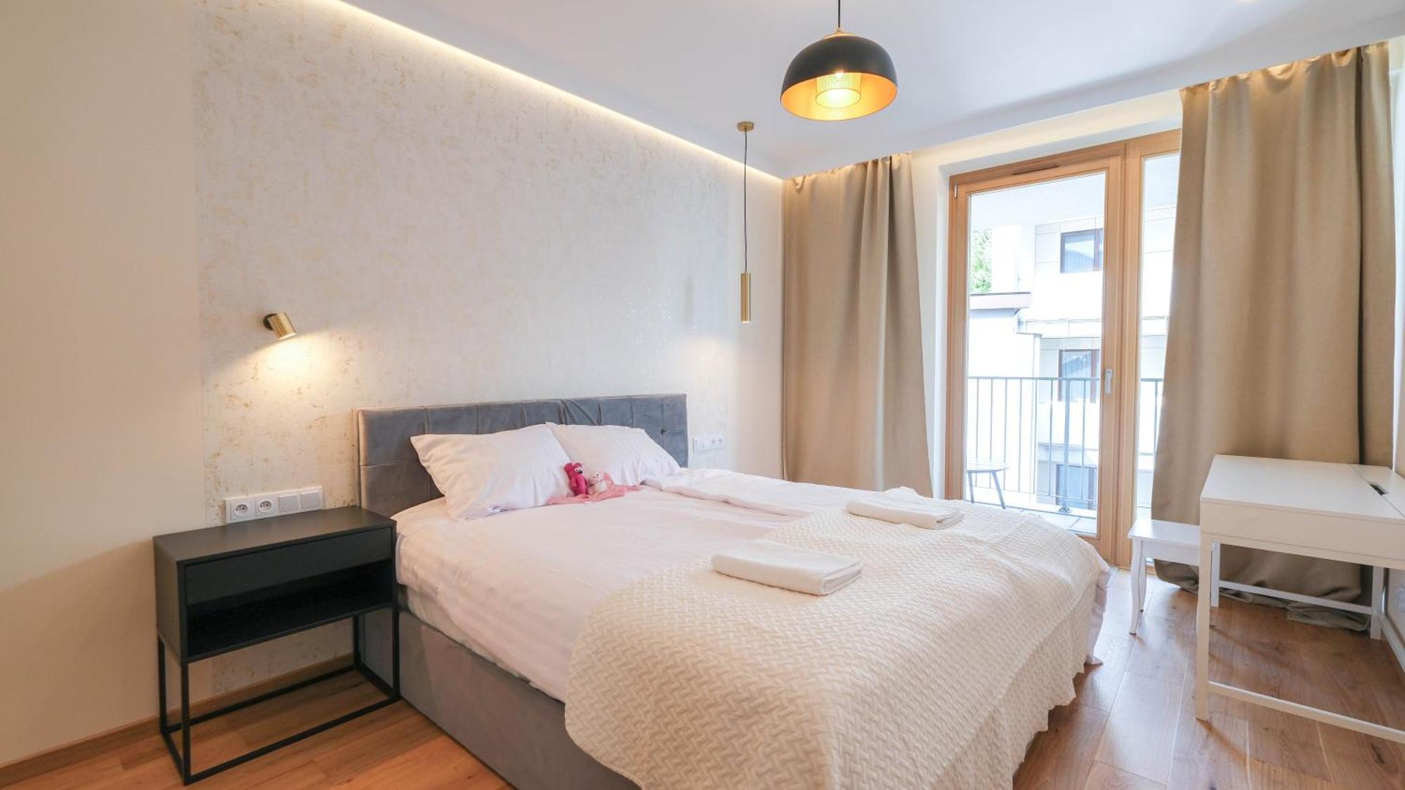 Luxury Apartment Free Parking Wawel Castle 2 Minutes Krakow Exterior photo